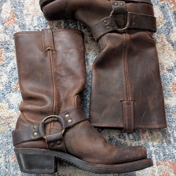 📸 Frye Moto Boots - Picture 4 of 7